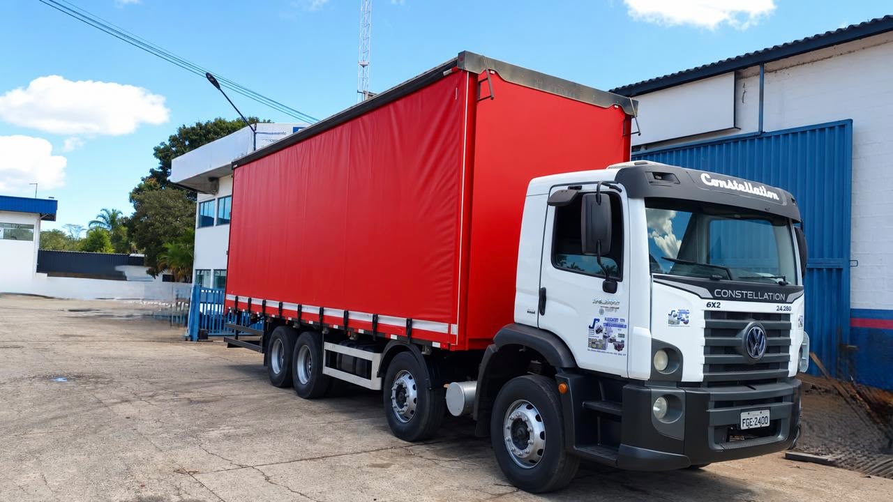 Caminhão Bitruck